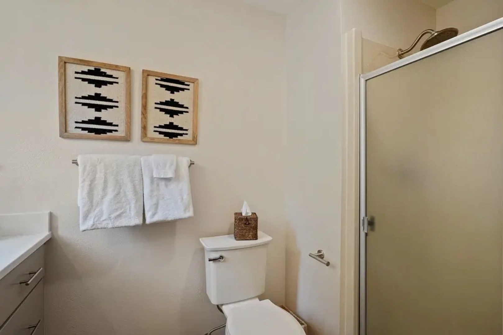 8 Quartz Mountain 3 Bedroom Home by Redawning