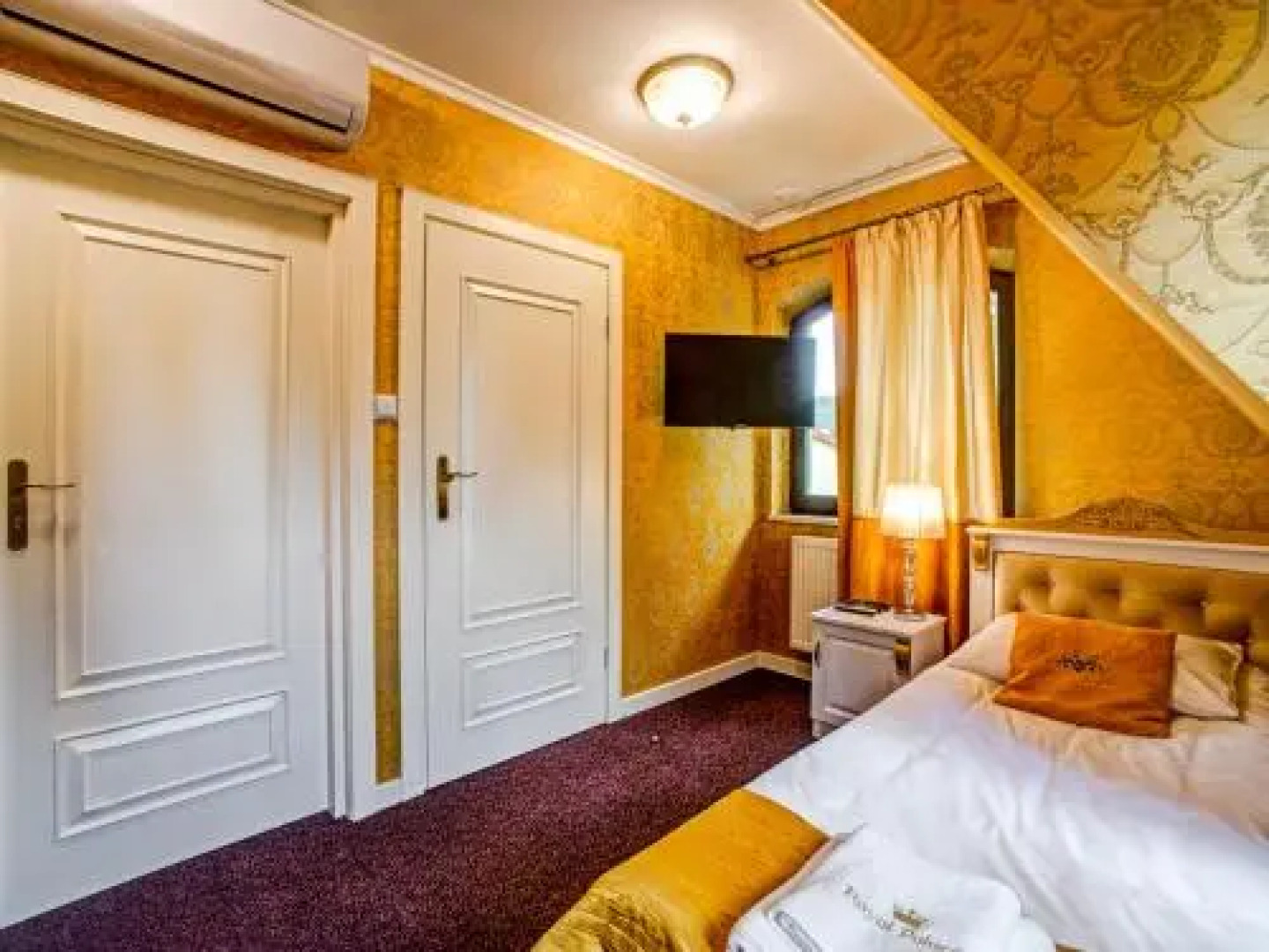 Royal Palace Centrum Bankietowe