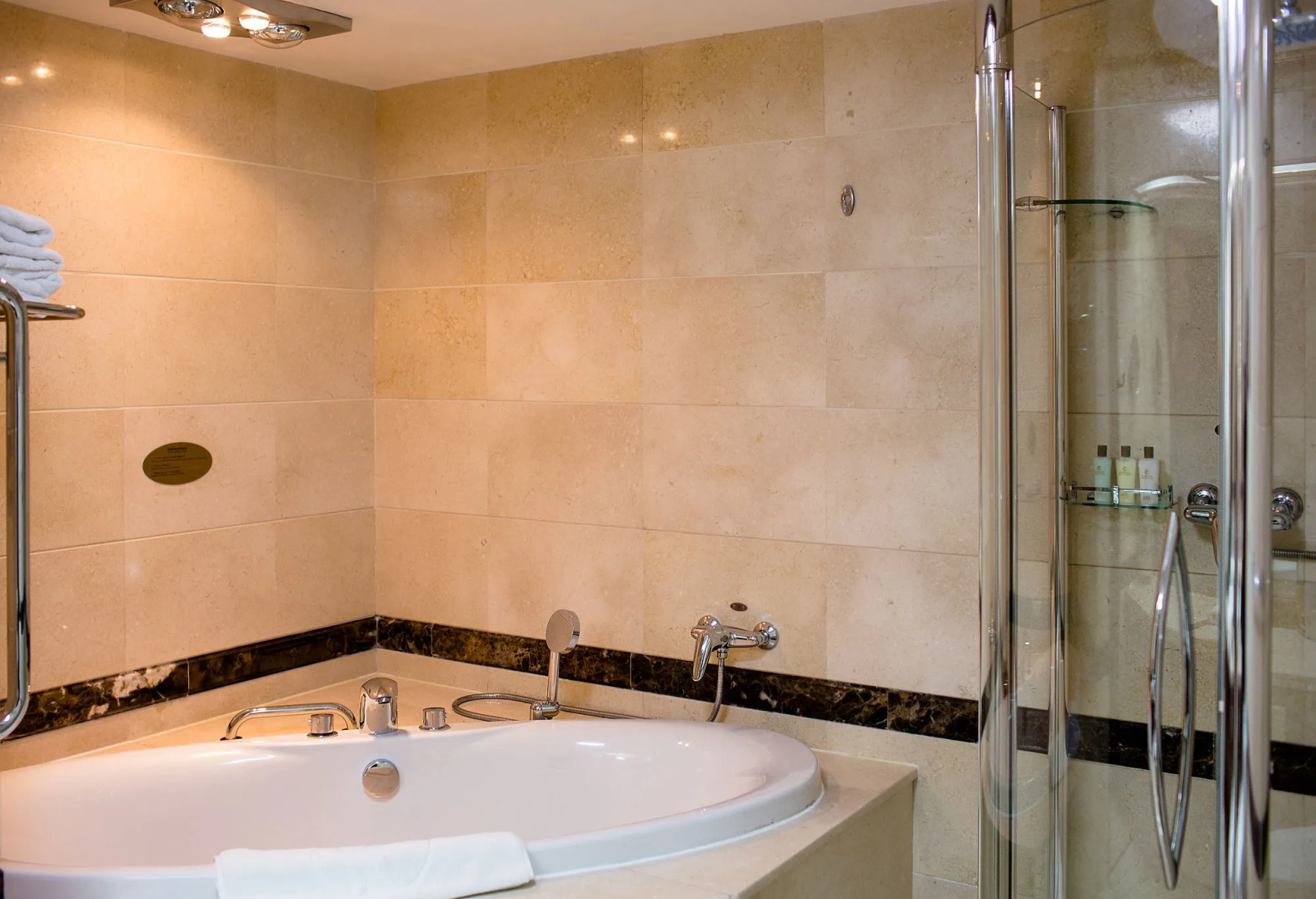 Yantai Golden Gulf Hotel