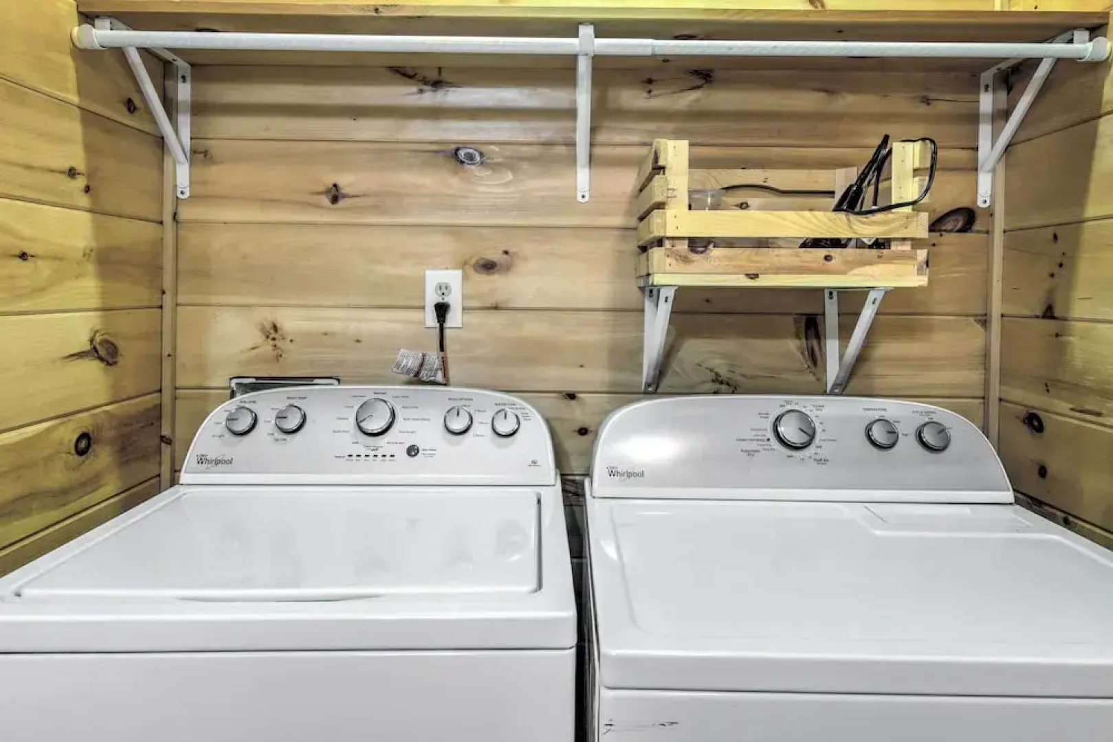 Cozy Cabin in Coosawattee River Resort!