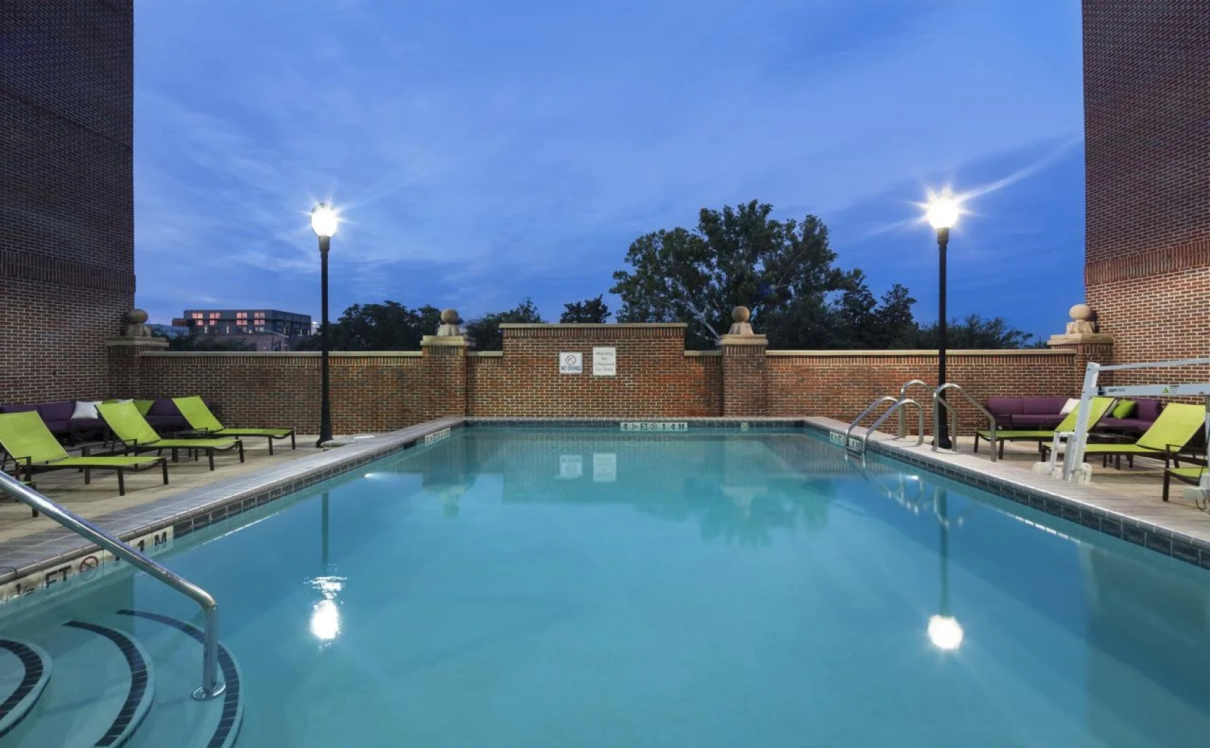 Holiday Inn Savannah Historic District by IHG