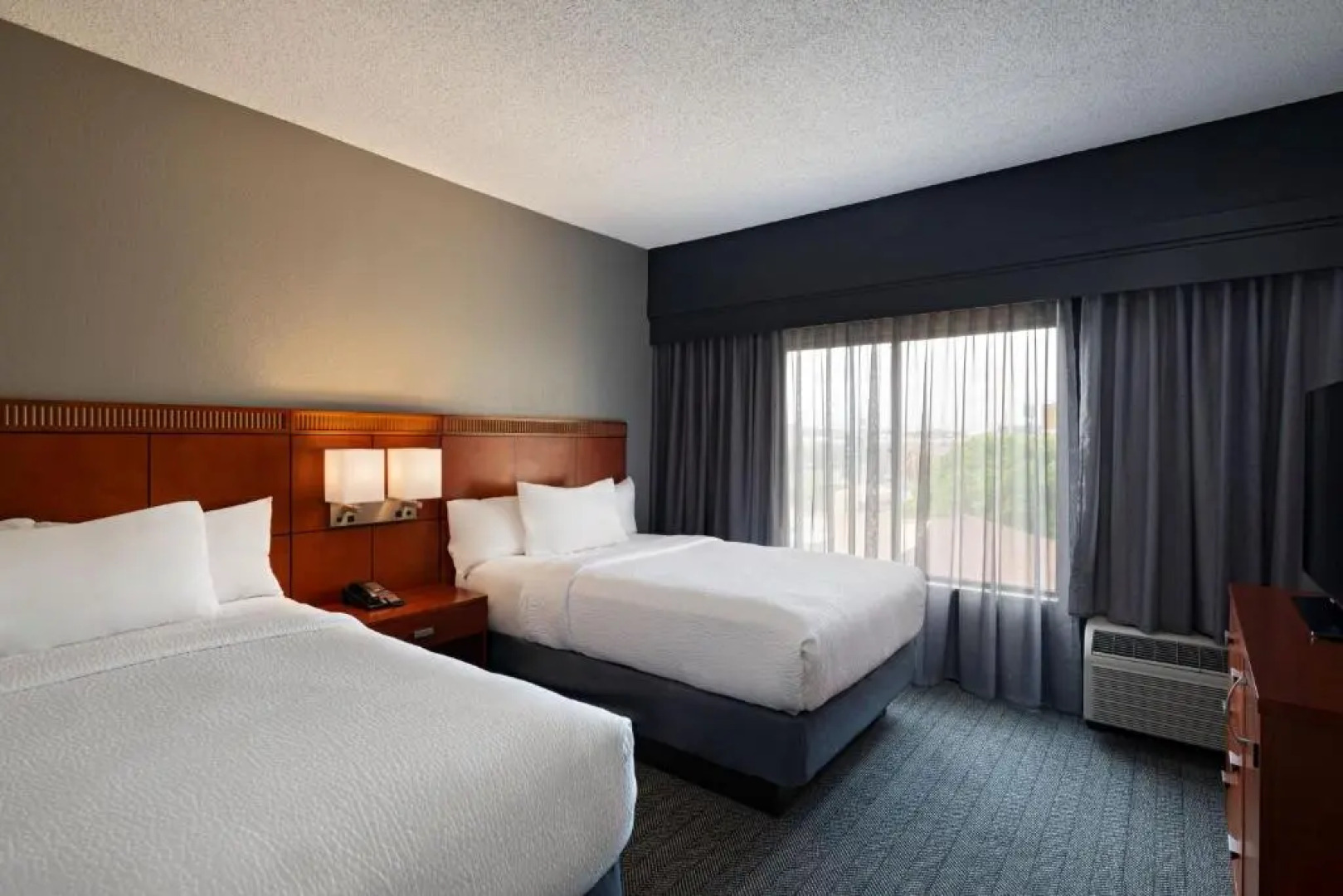 Courtyard by Marriott San Antonio Airport