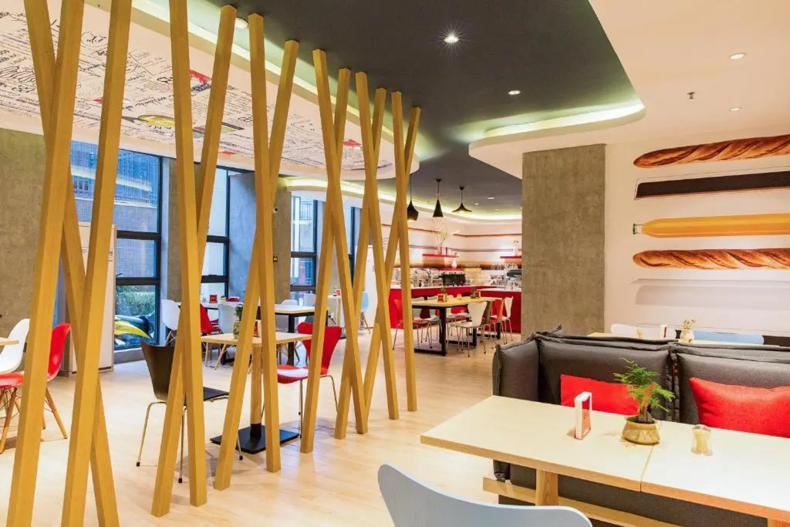 Ibis Neijiang  North Railway station Hotel