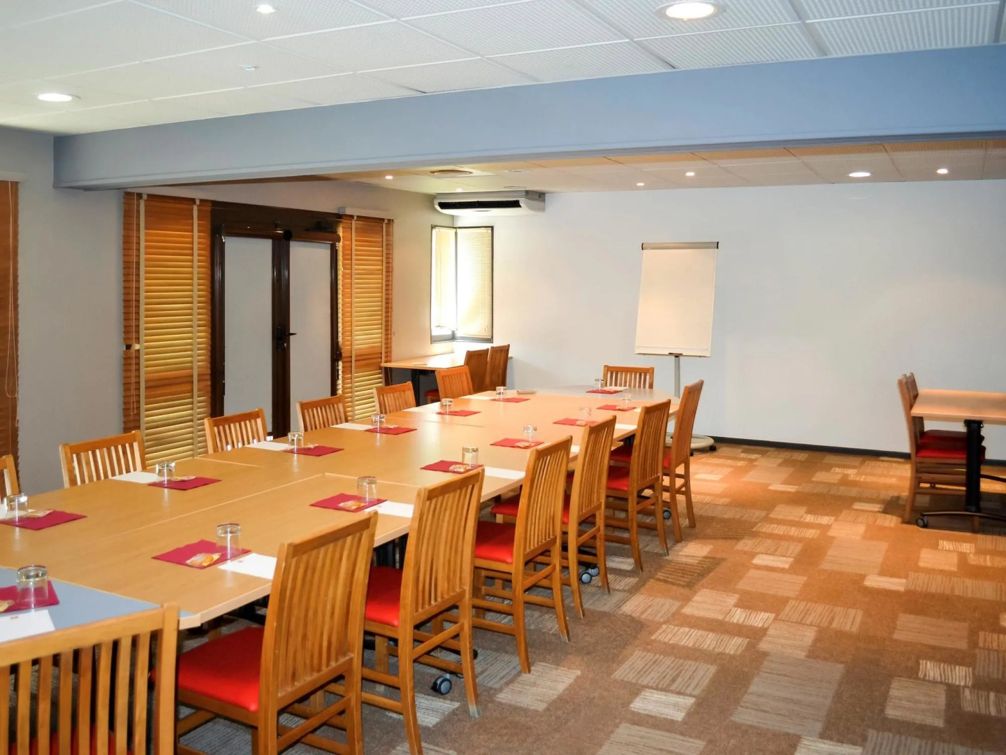 ibis Salon de Provence Sud