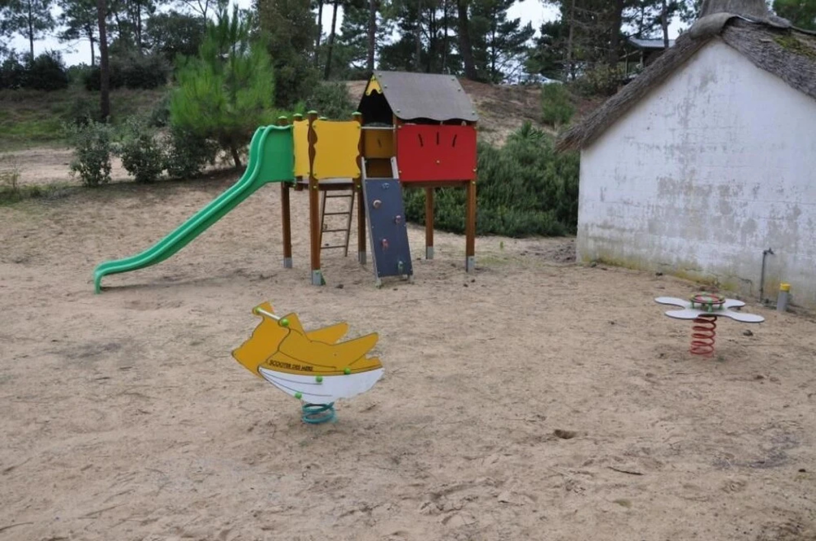 Camping Domaine des Pins