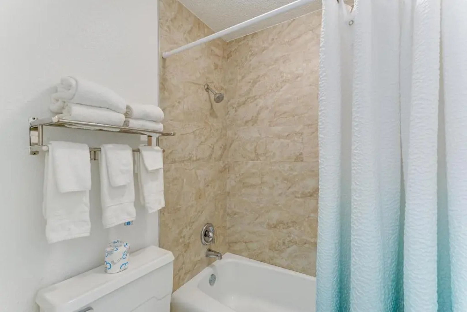 Ramad 612 - Pool, Bunk Beds, Huge TV, Tiki Bar