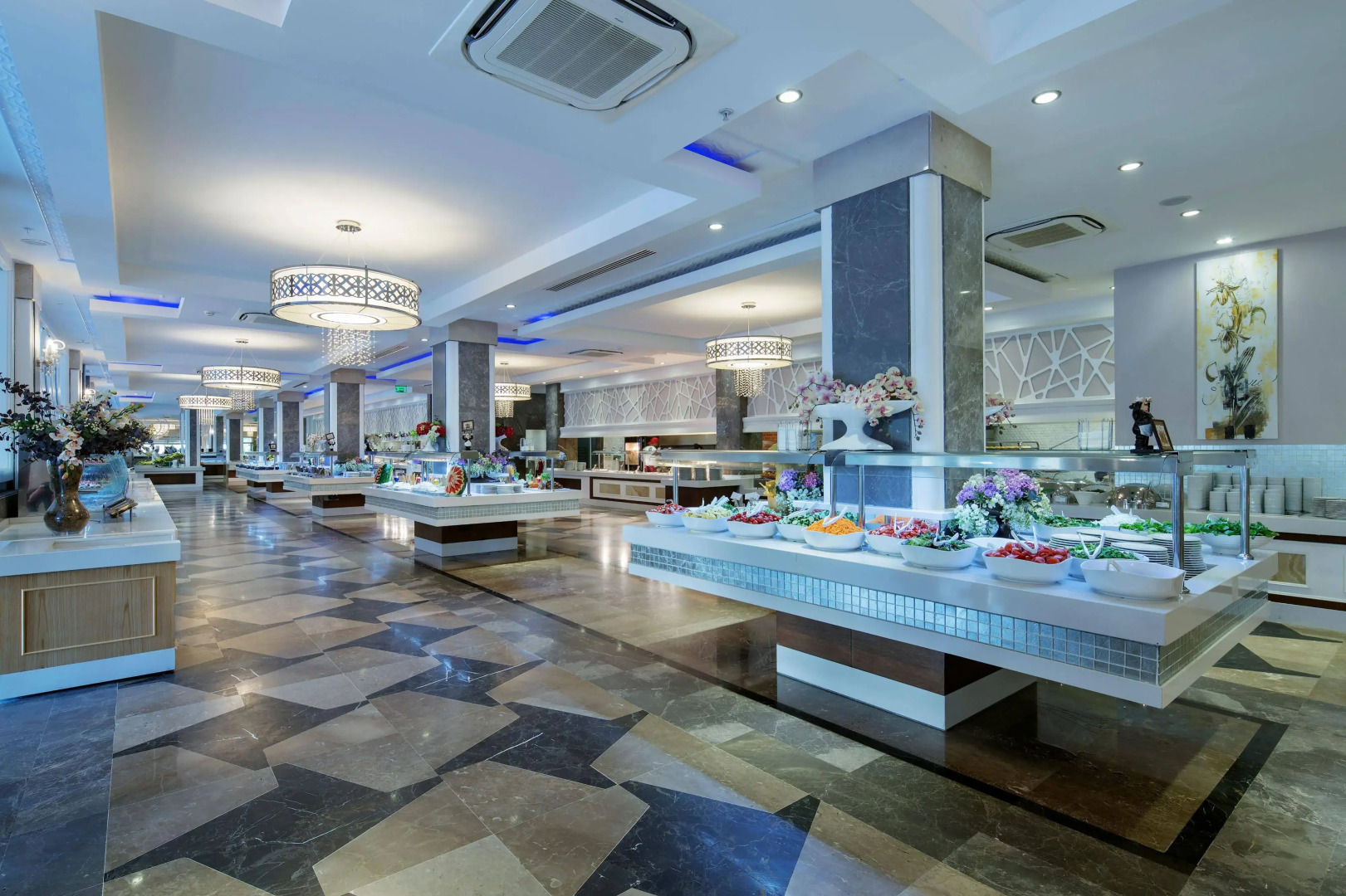 Crystal Waterworld Aqua Collection