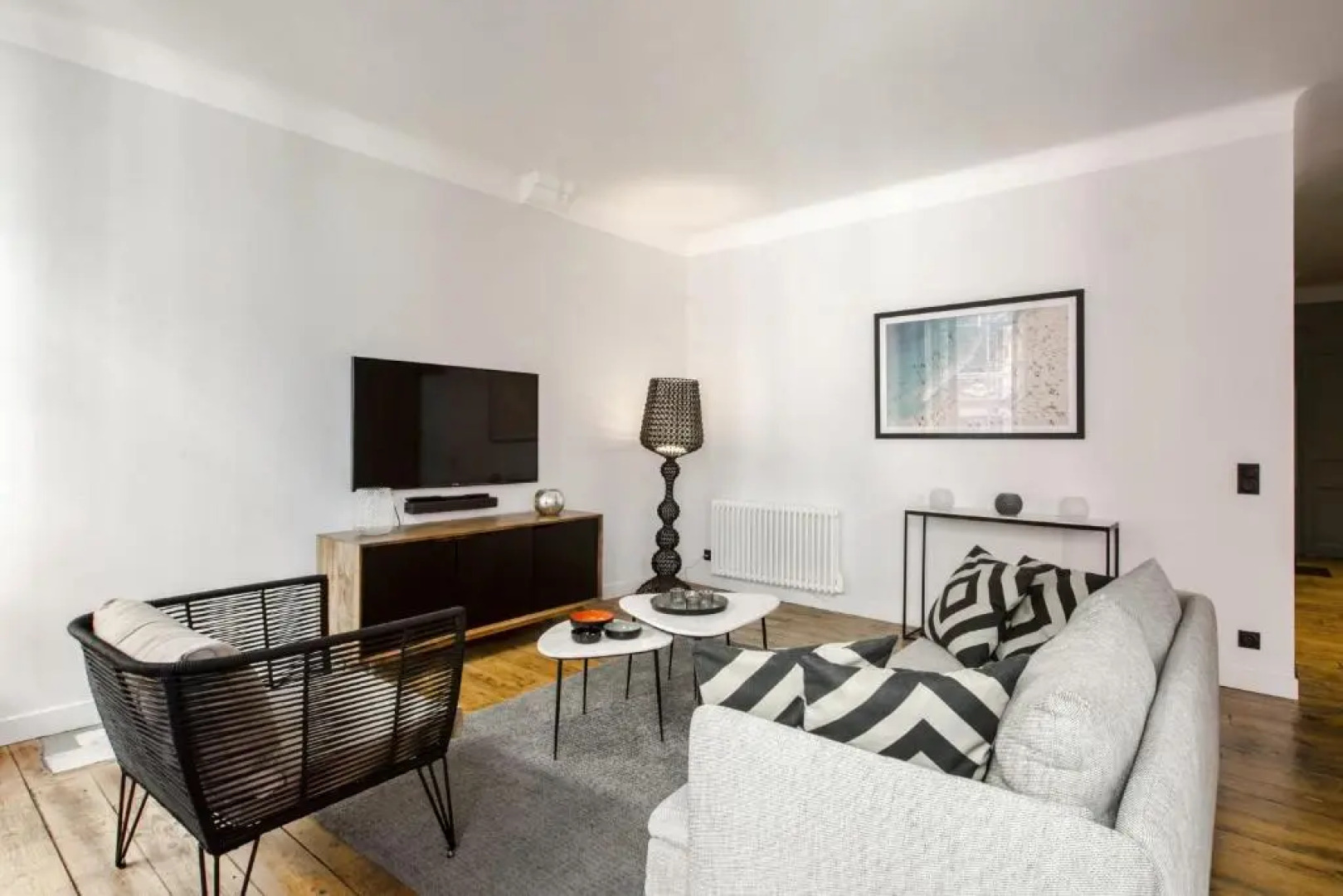 Design Arty Apartment In The Heart Of Biarritz By The Markets