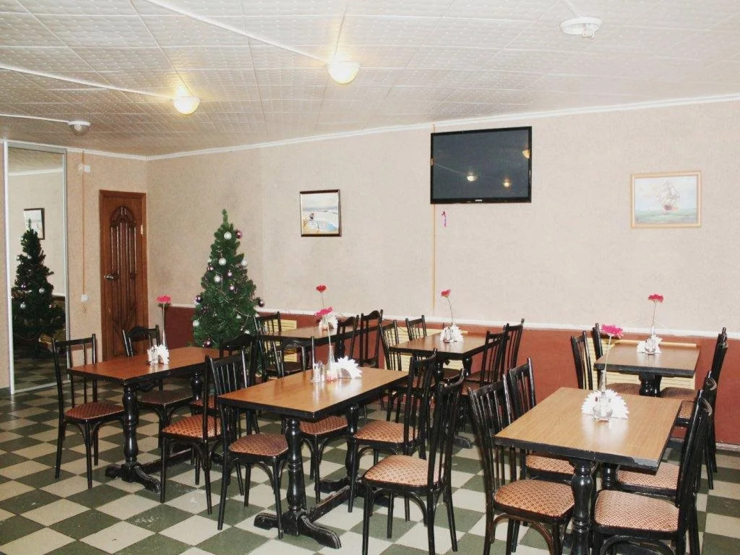 Отель Адмиралъ