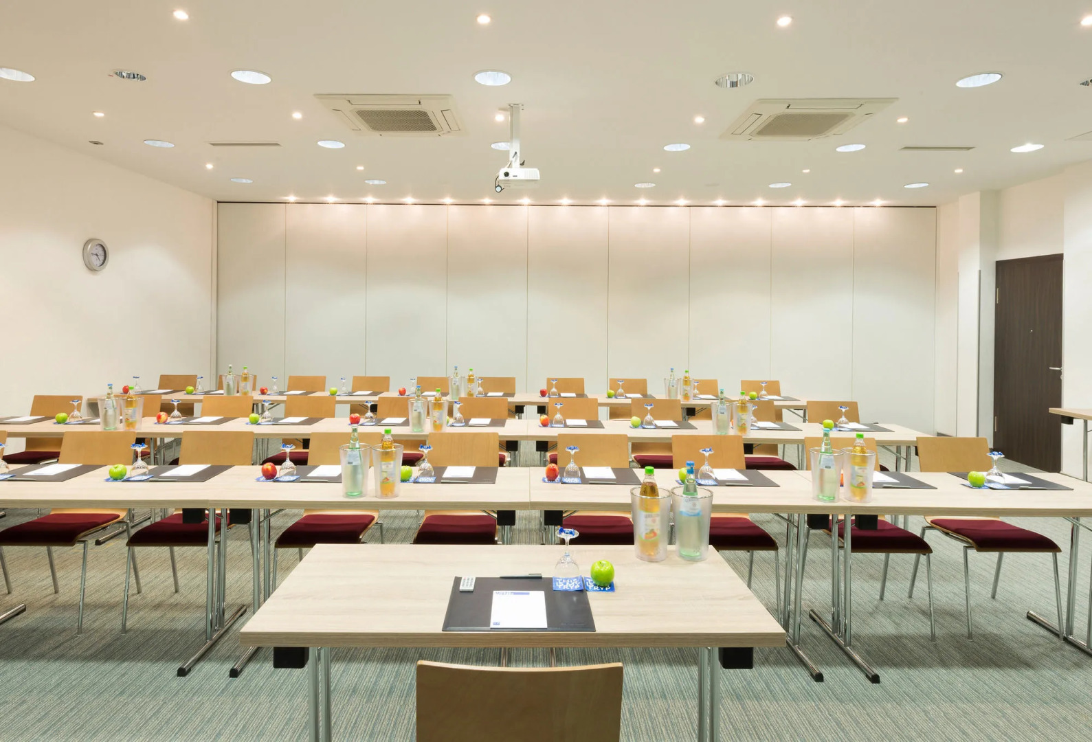 B&B HOTEL Krefeld-Süd