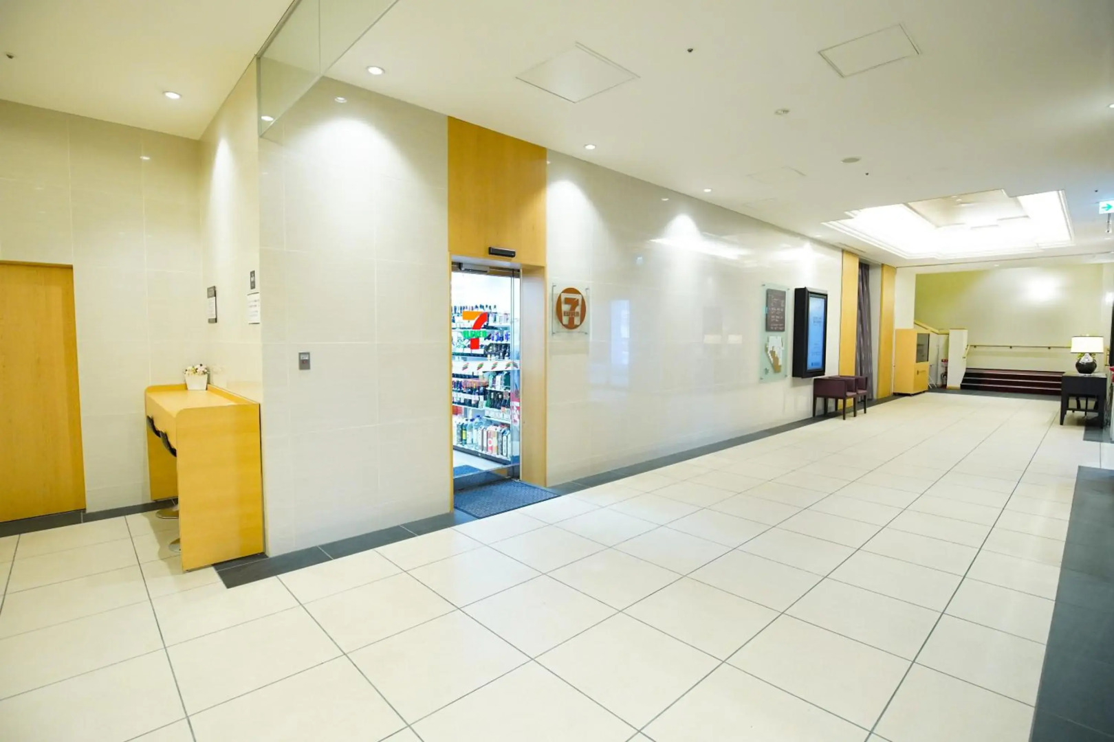 Hotel The West Hills Mito