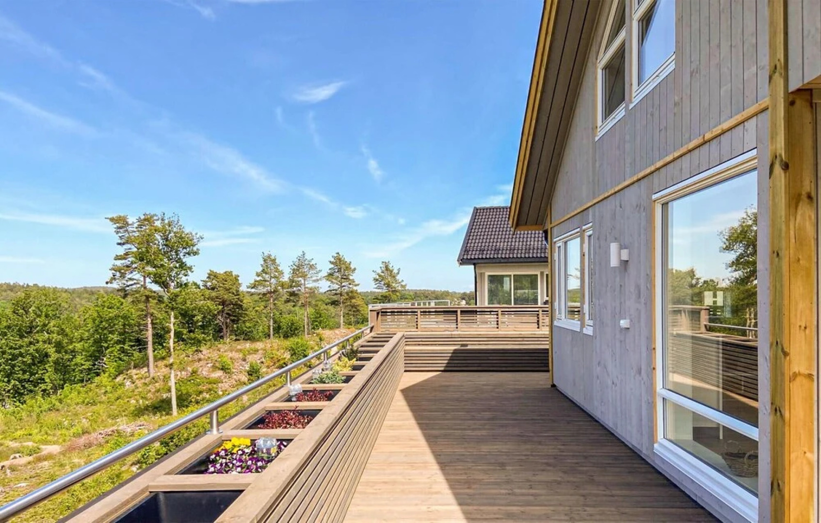 Stunning Home in Færvik With Wifi and 4 Bedrooms