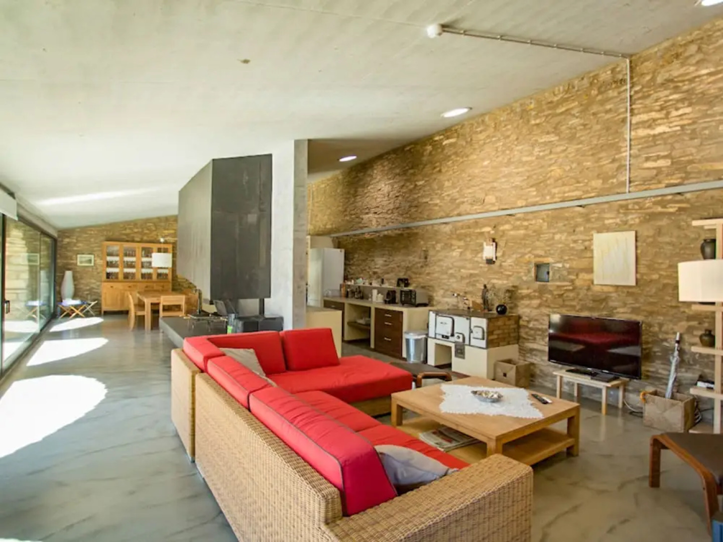 Rural House for 15 in the Heart of Nature