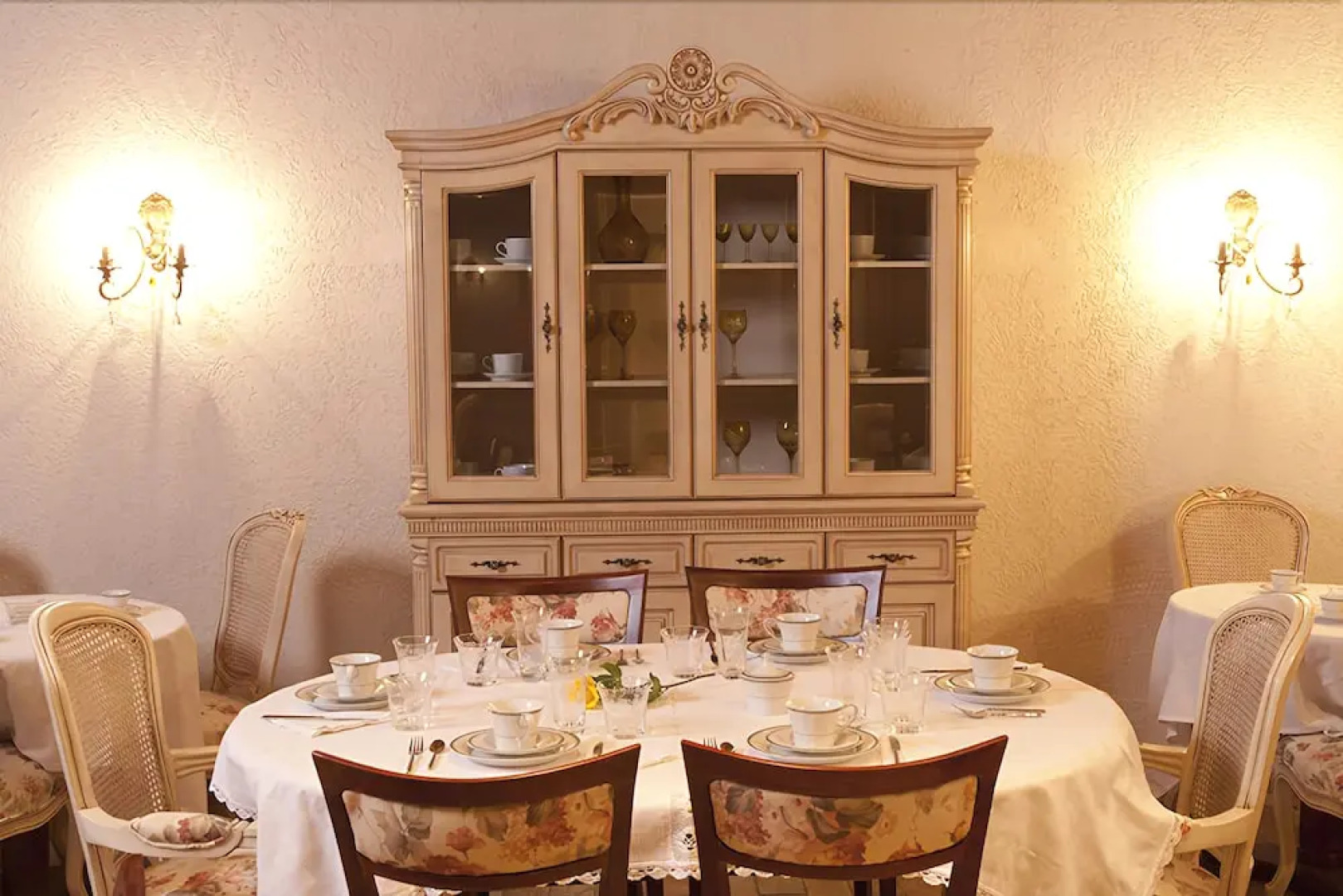 Refanidis Natural Luxury Hotel