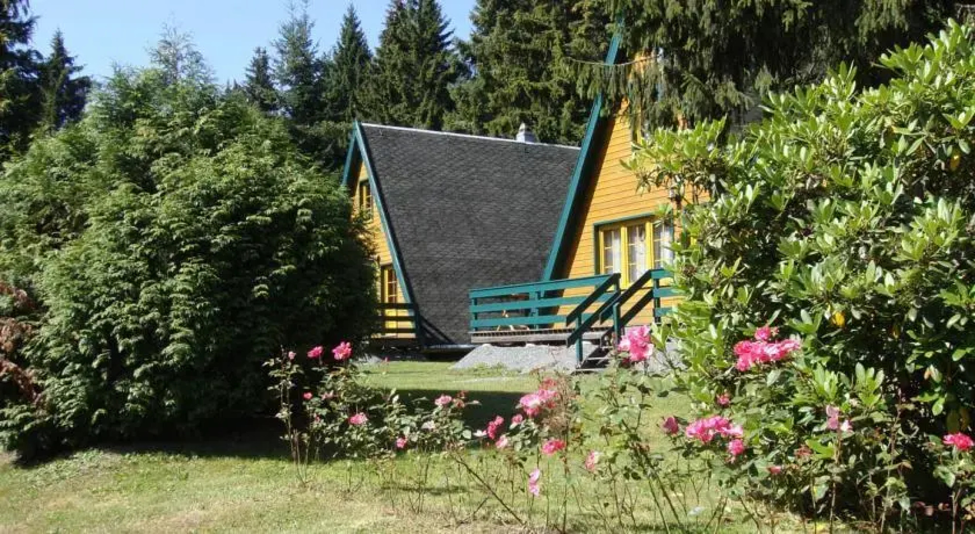 Berggasthof Brand - Finnhütten & Ferienhäuser Am Rennsteig