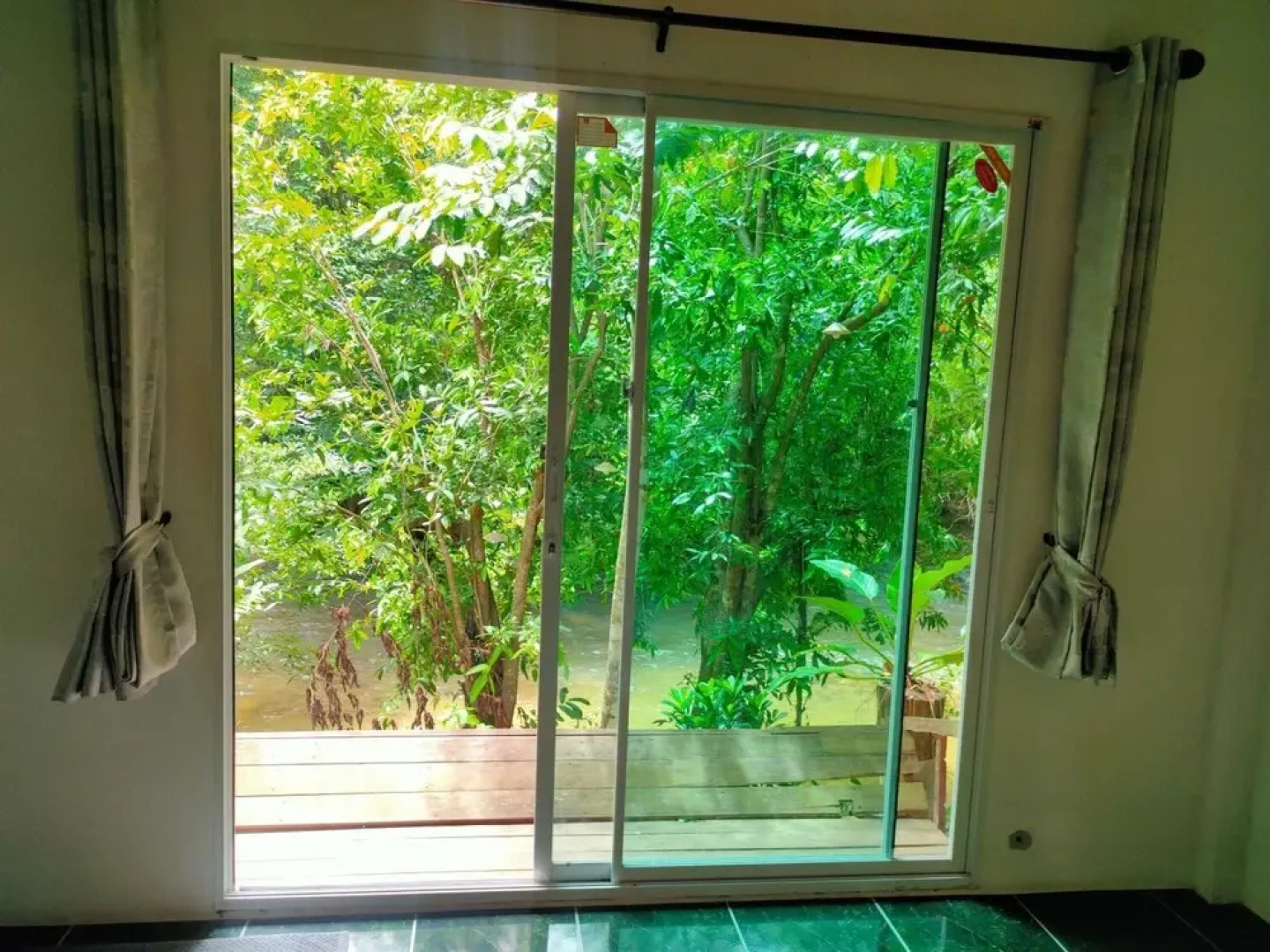 Thabthungthong Longkhaeng Homestay