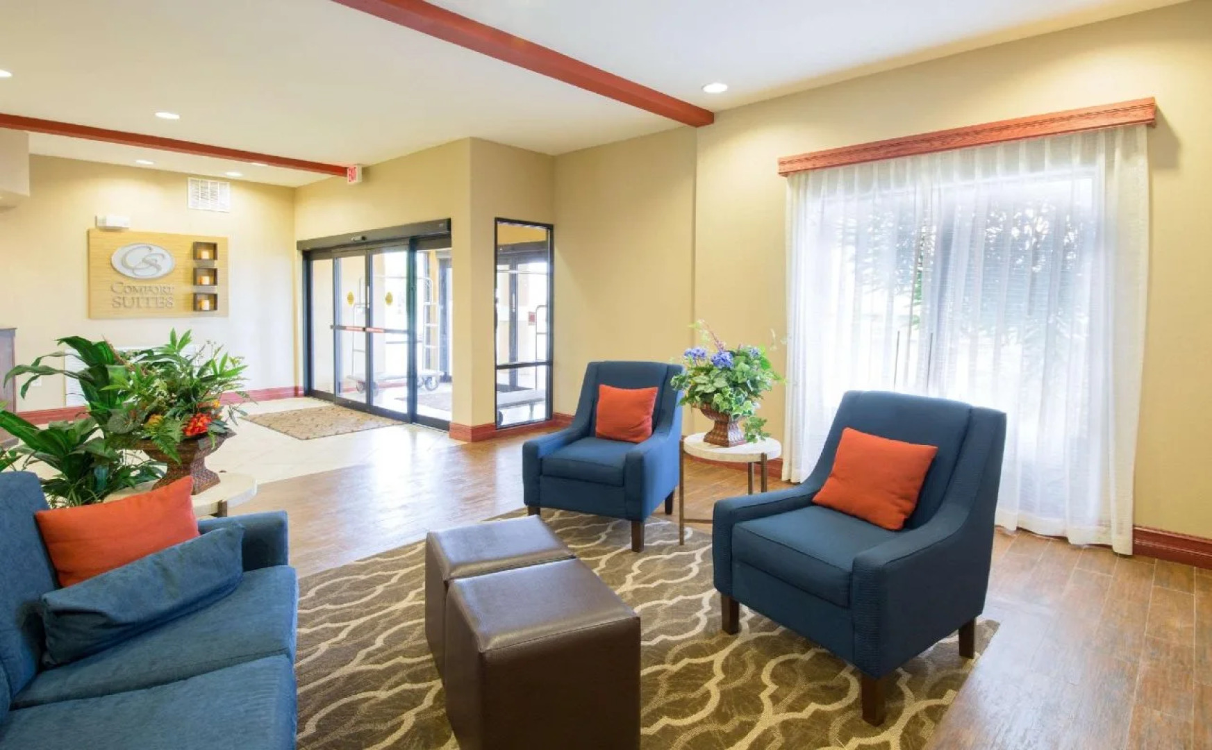 Comfort Suites Airport South