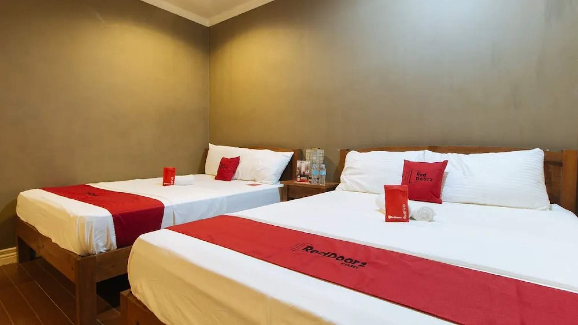 RedDoorz Plus @ Malabag Silang