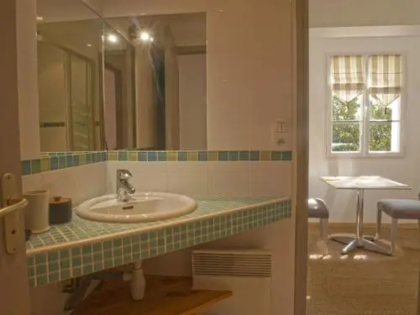 House Spacieuse Villa A 5 Mn A Pied Du Quai De Sauzon.