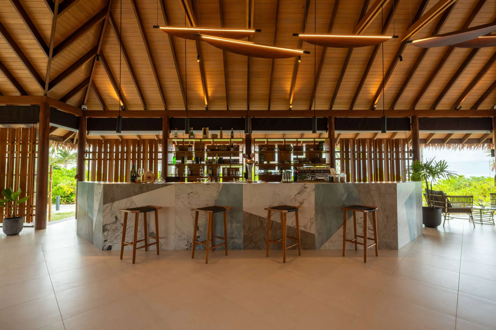 Курорт Melia Whale Lagoon Maldives   