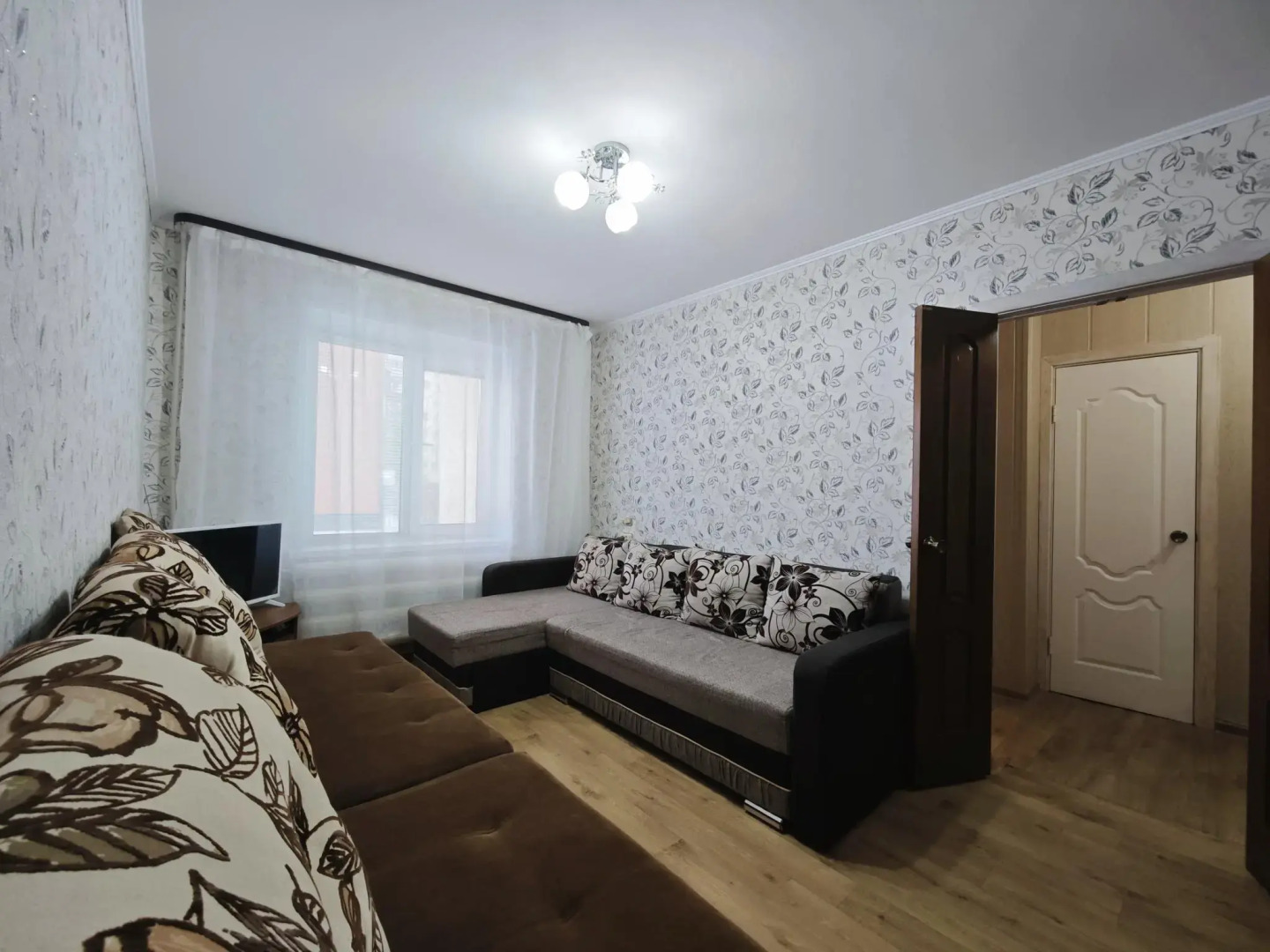 Апартаменты в 9-м микрорайоне 23