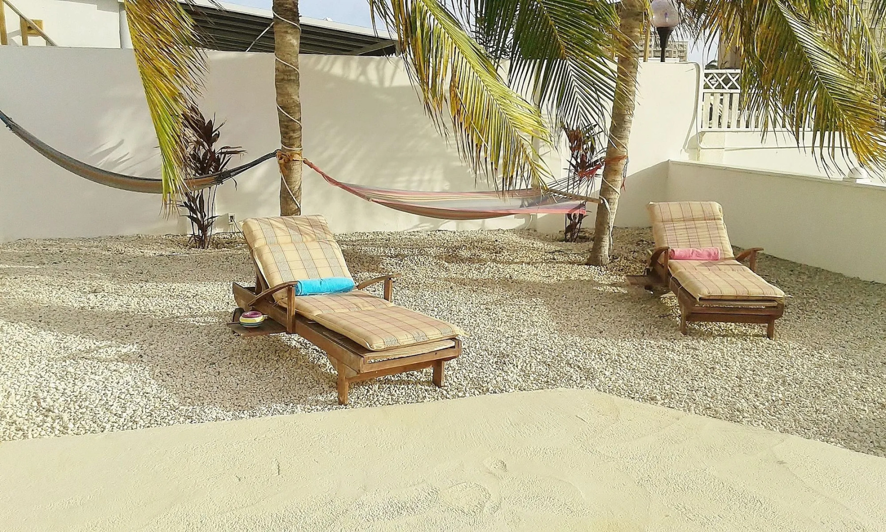 Karibu Aruba Boutique Hotel