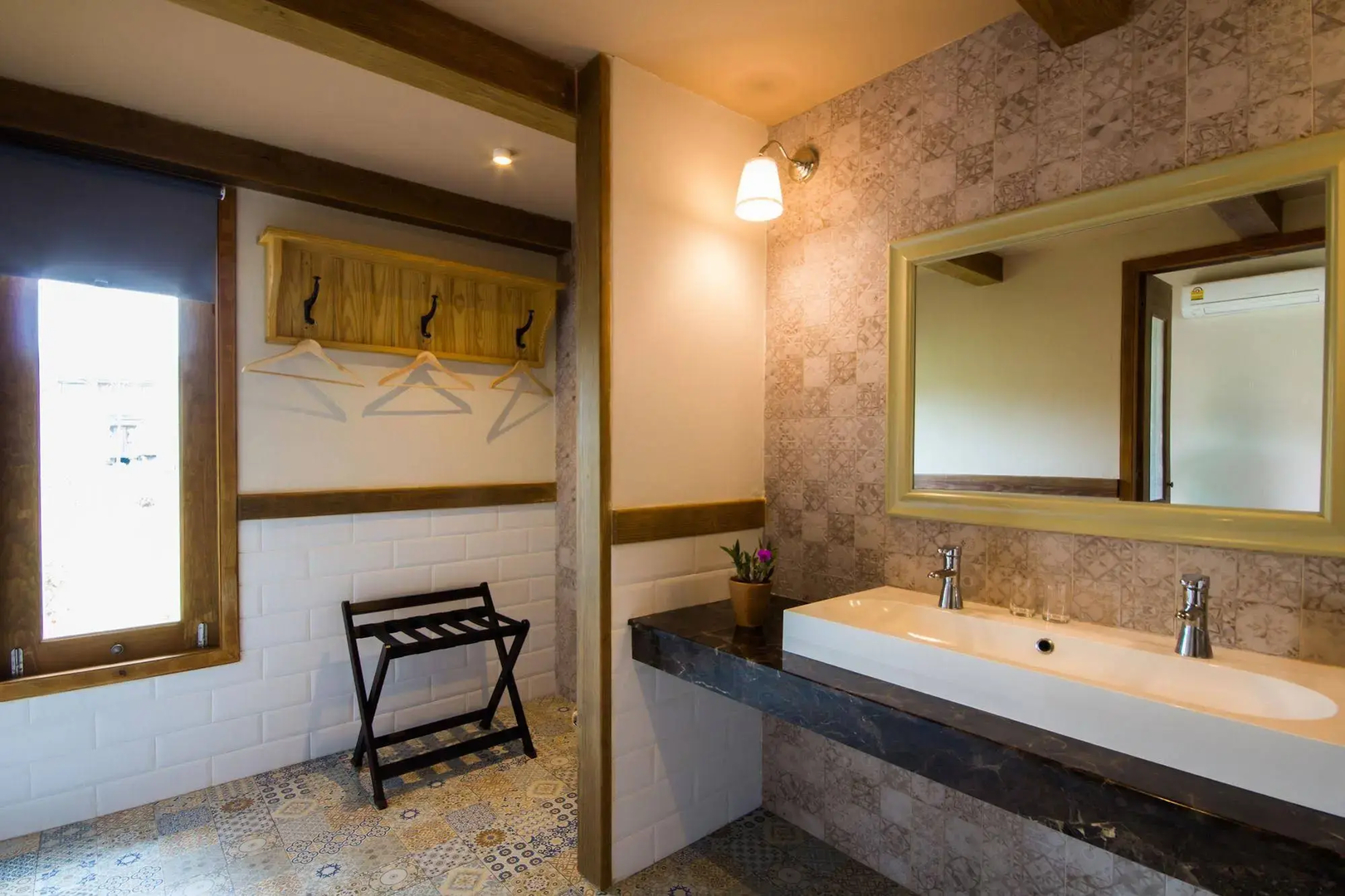 Mela Garden Retreat Cottage