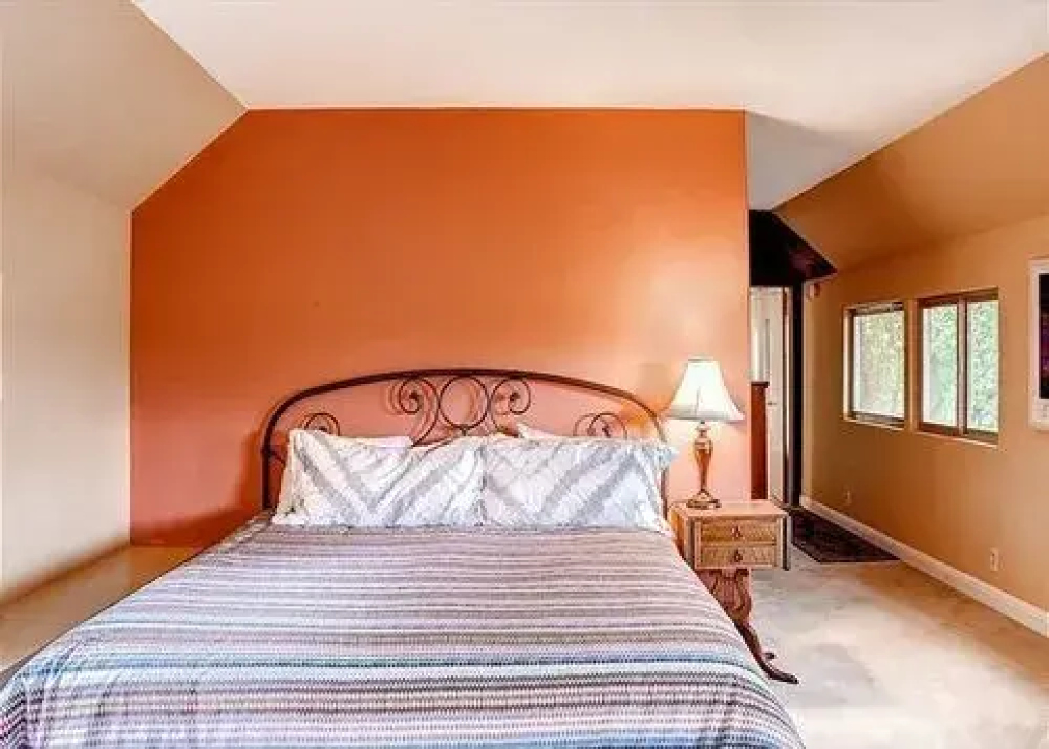 Casa PinoStella 2 Br Home by RedAwning