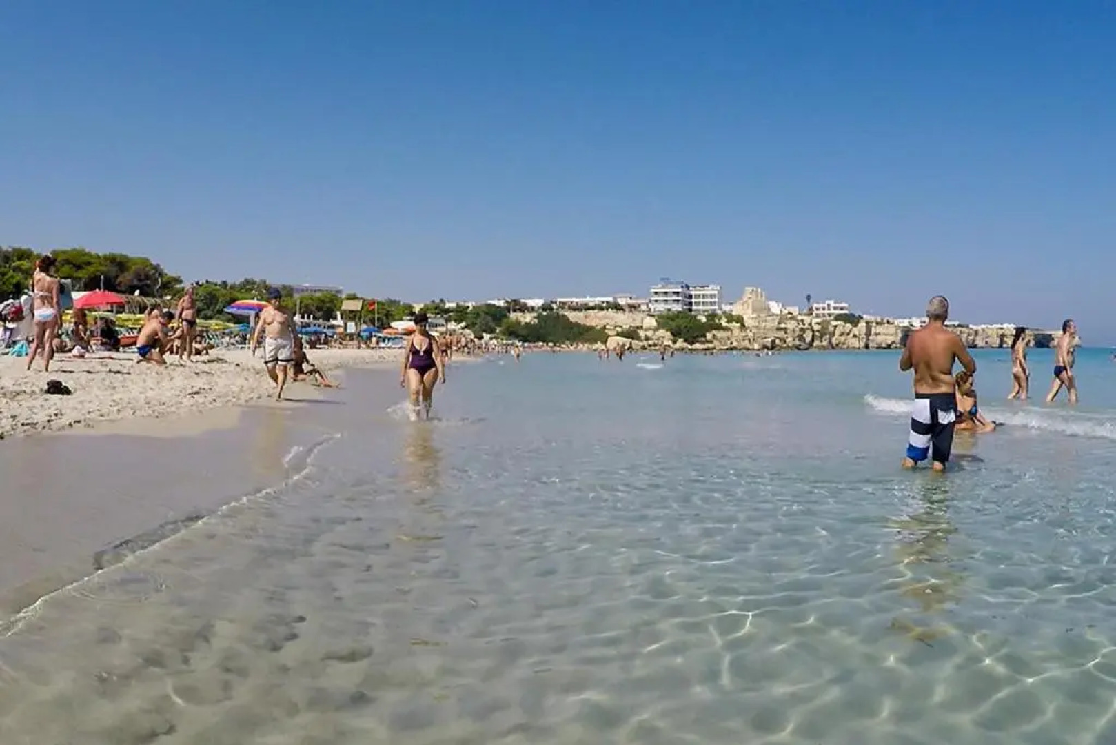 Appartamento adatto ai disabili con piscina m402