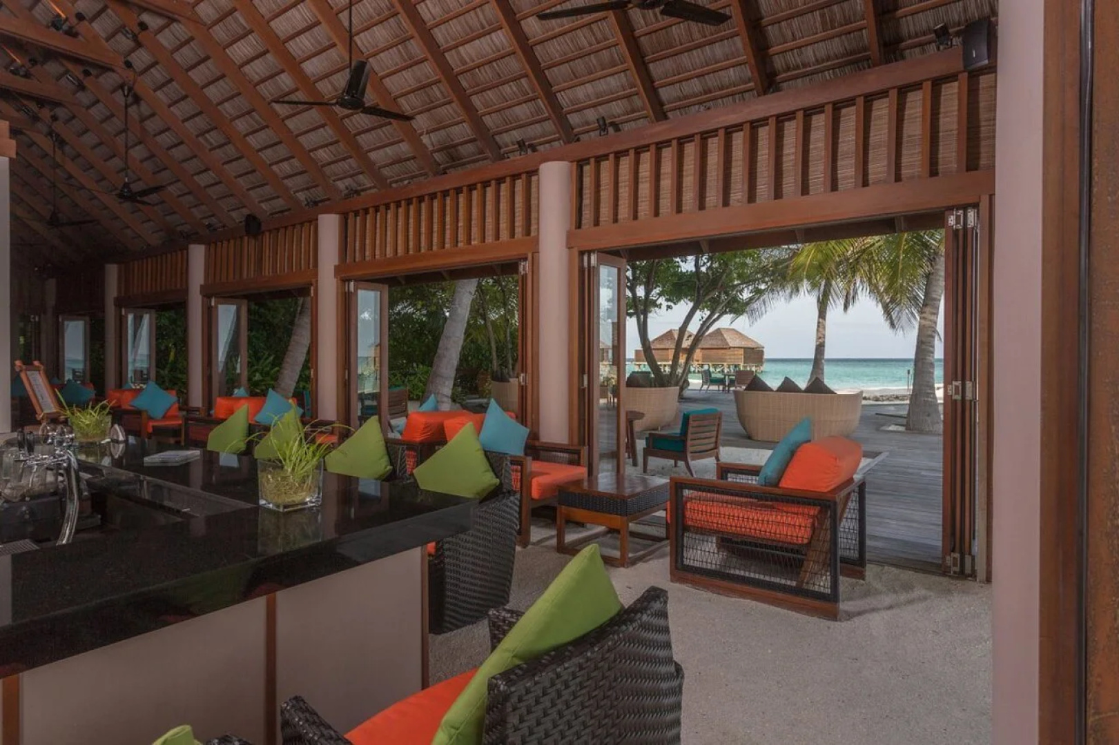 Курорт Veligandu Maldives Resort Island