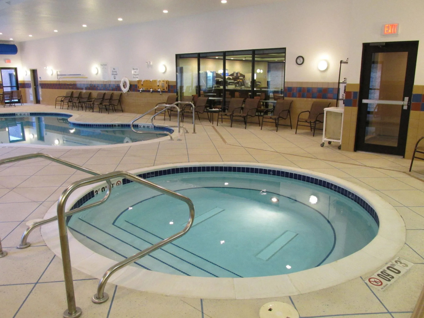 Holiday Inn Express & Suites Wheeling by IHG