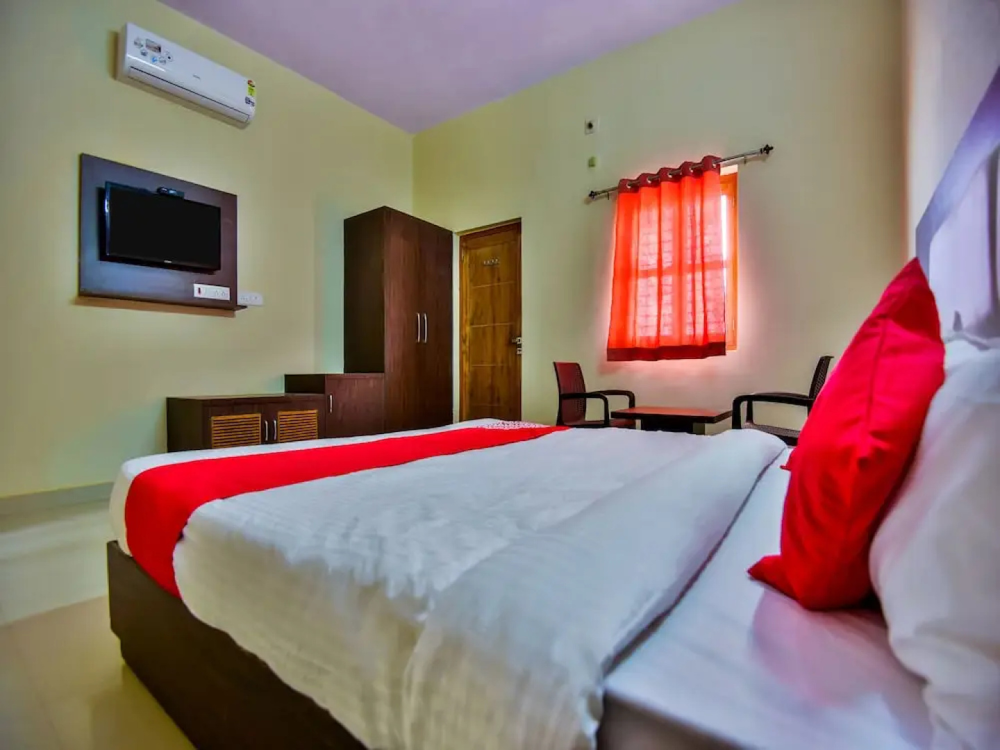 OYO 13911 Shyam Sundri Resort