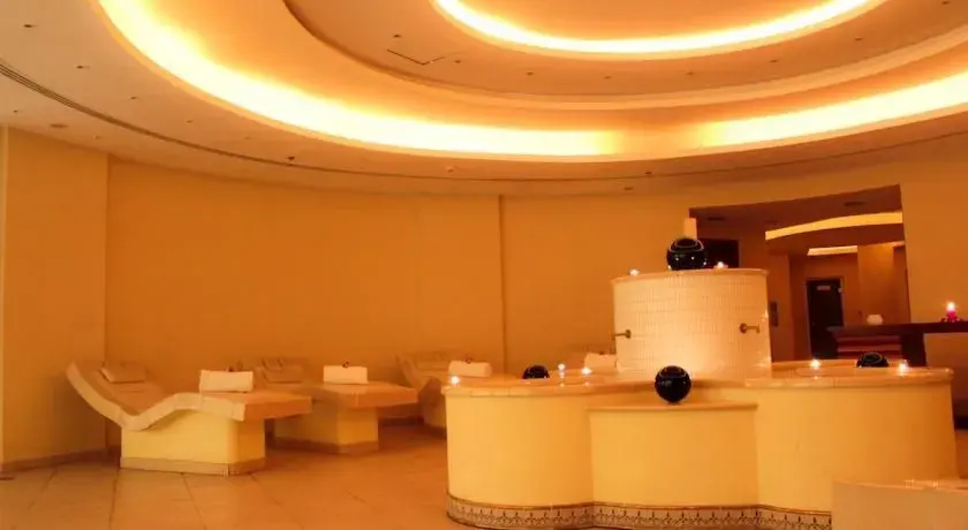 Golden Tulip Khatt Springs Resort & Spa