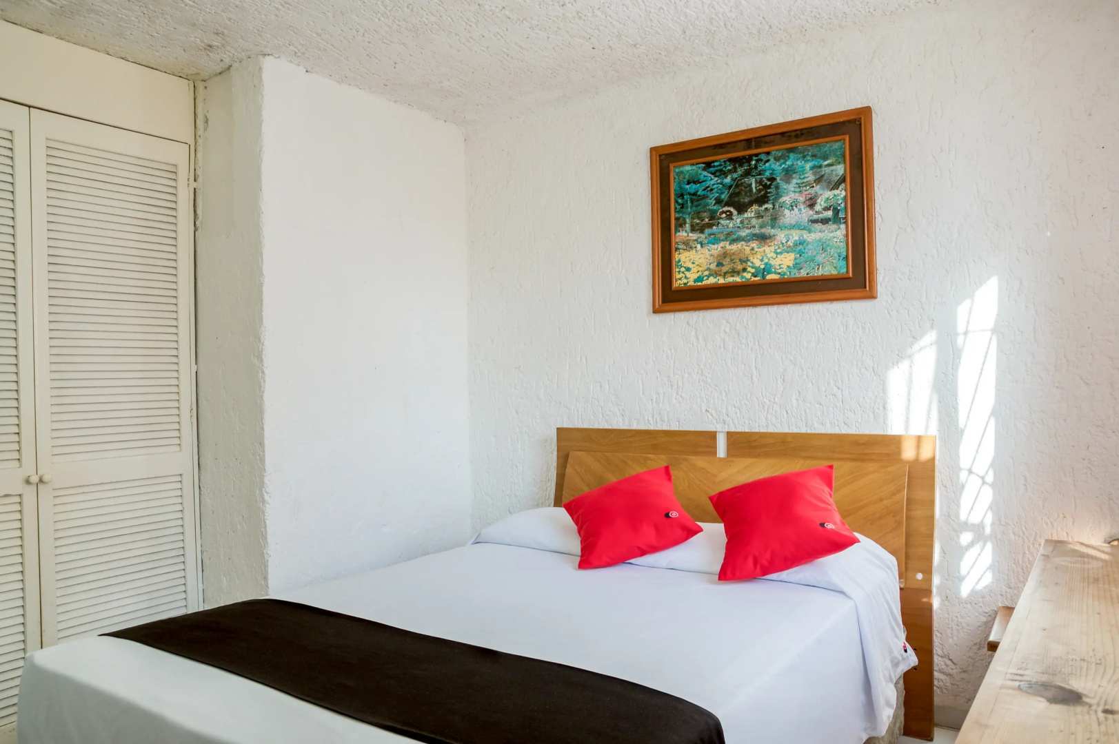 Capital O Farallon Inn