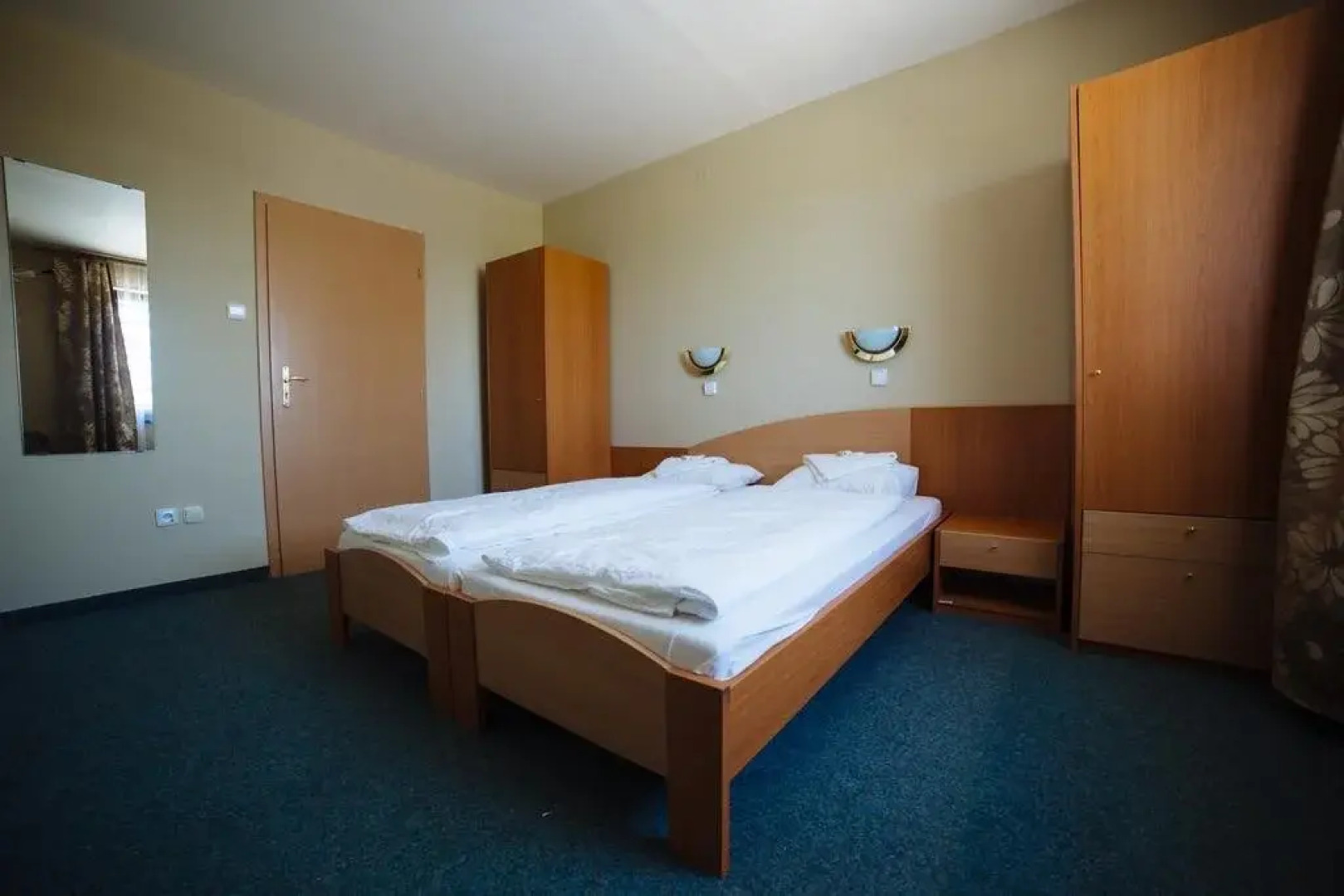 Penzion na letisku - areál SKY PARK