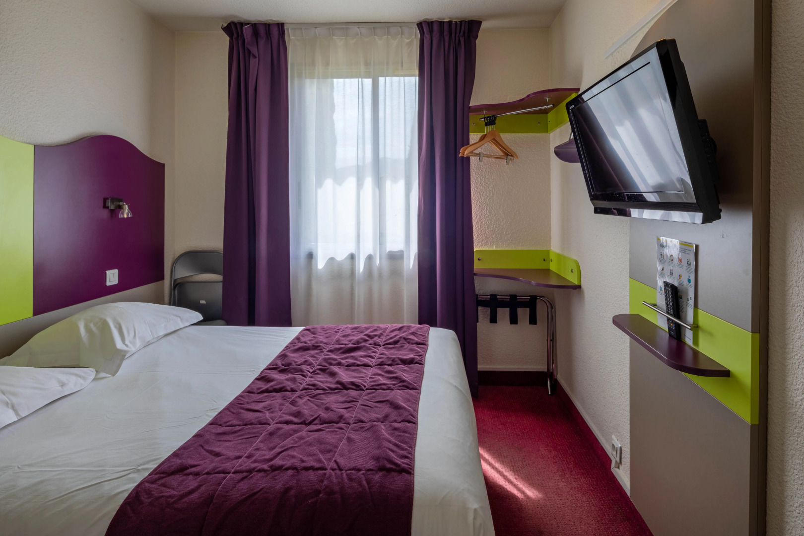 Logis Hôtel Noemys Pont de l’Etoile