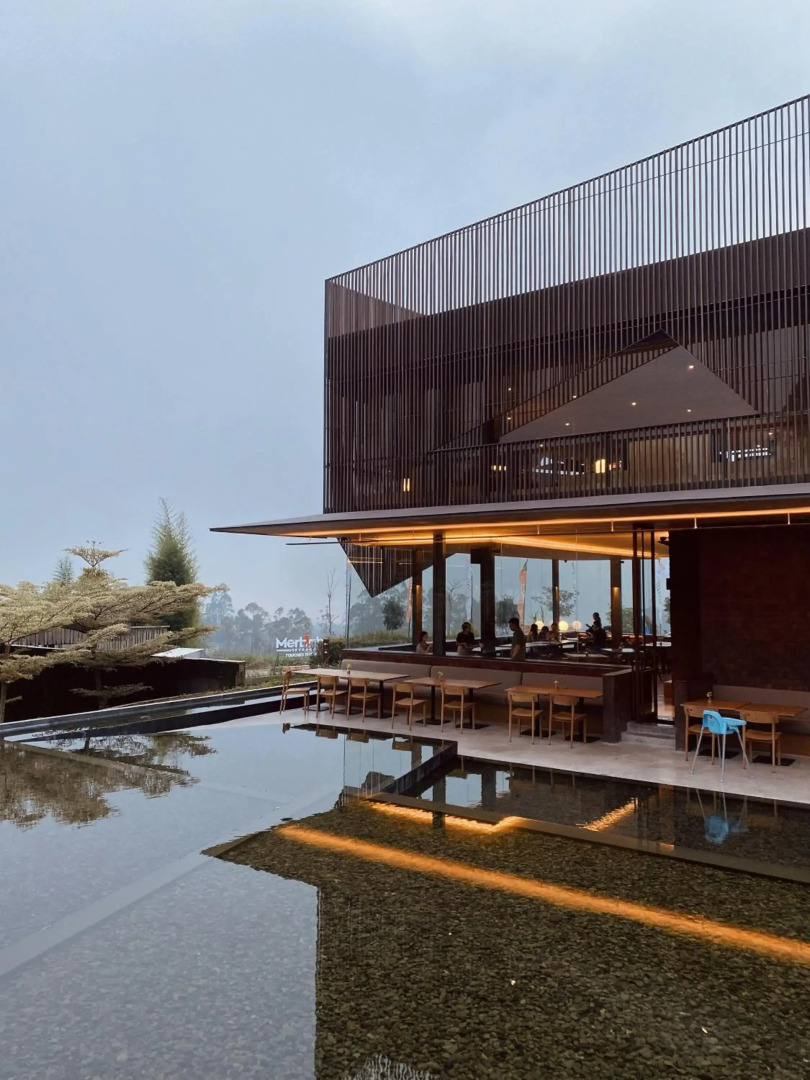 Sunsetfalls Gardens and Resort