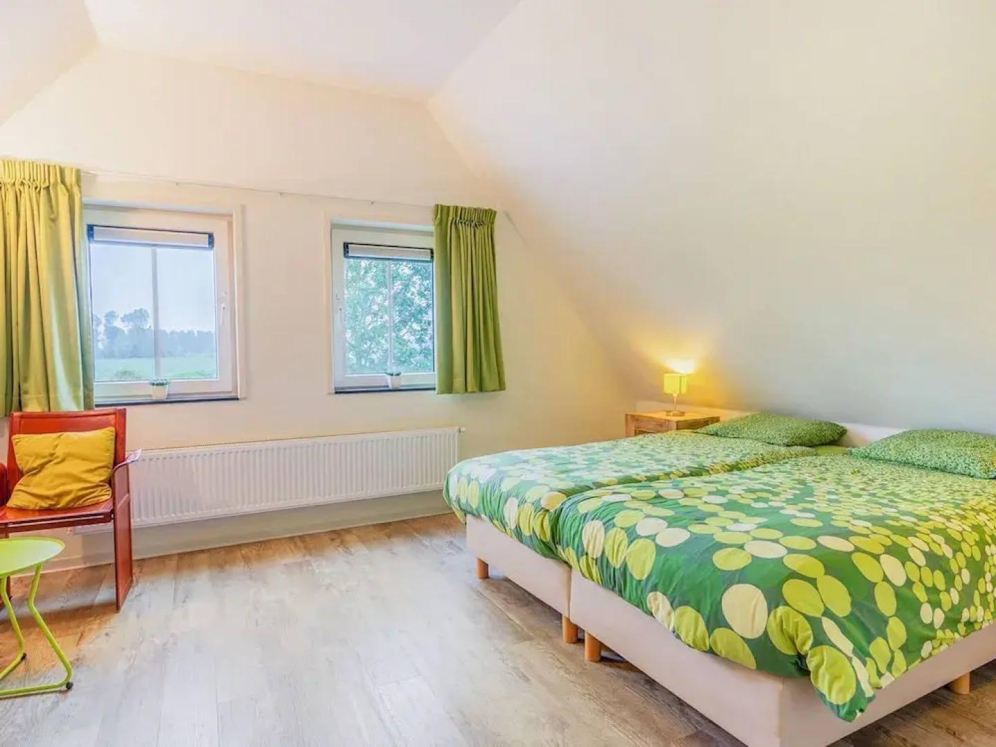 Breskens Haven: Relax, Explore & Dine