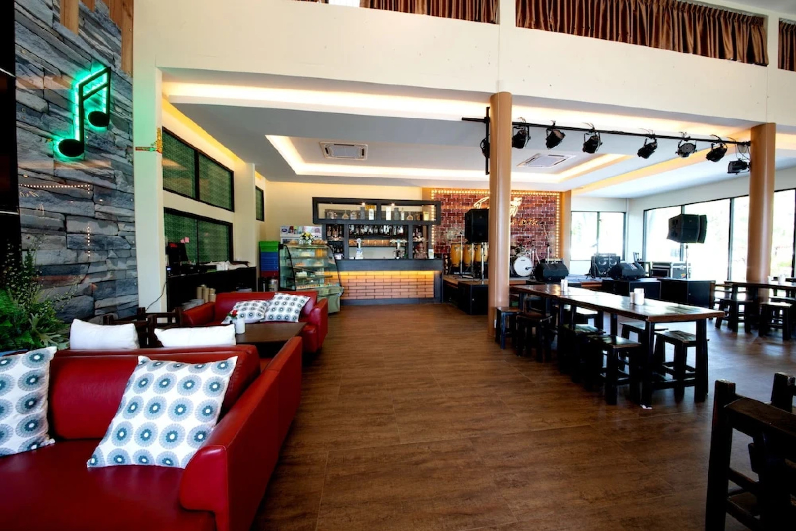 Capital O 370 Nernkhao Resort