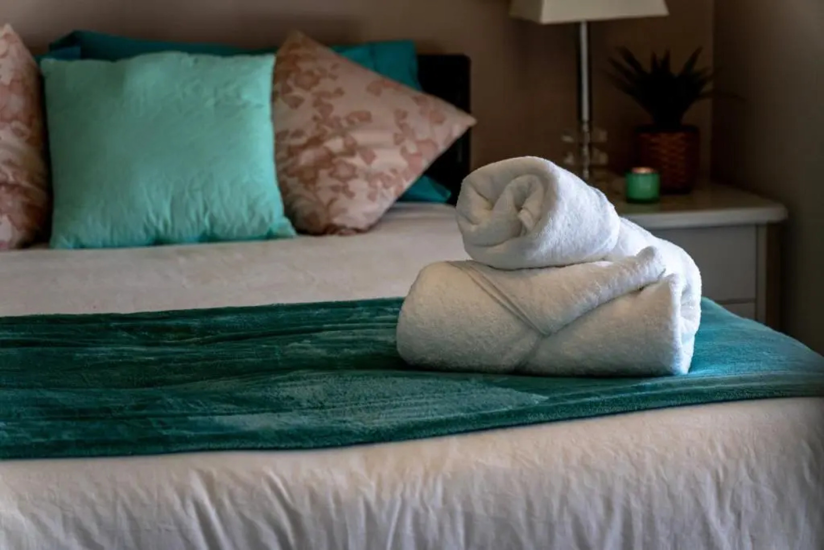 Mandurah Canal Beach House- 5 Mins Beach, Golf Course, City Centre, Parks