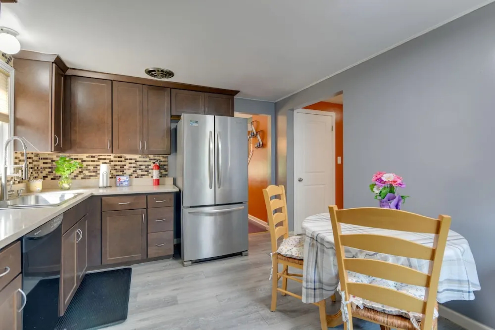 Quaint Buffalo Getaway ~ 8 Mi to Downtown!