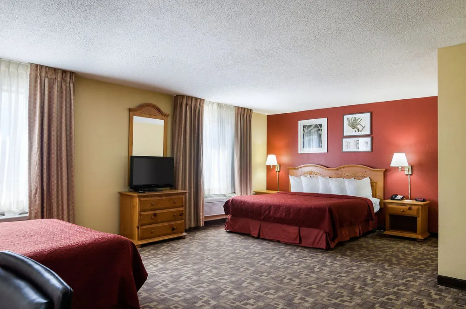 Quality Inn I-70 at Wanamaker