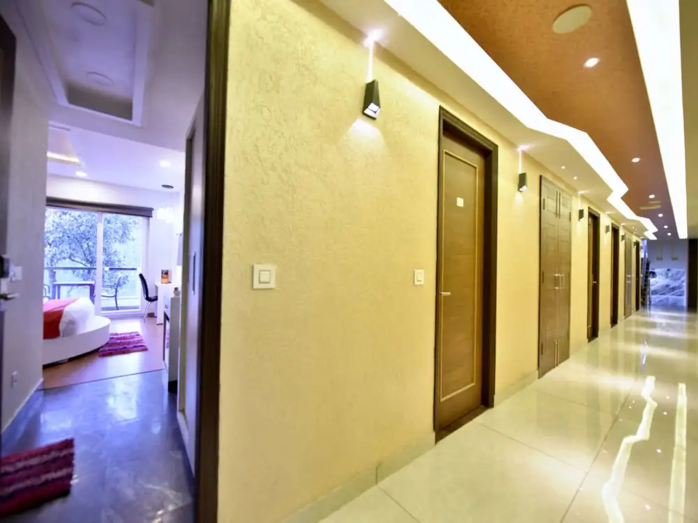 OYO 13217 S S International