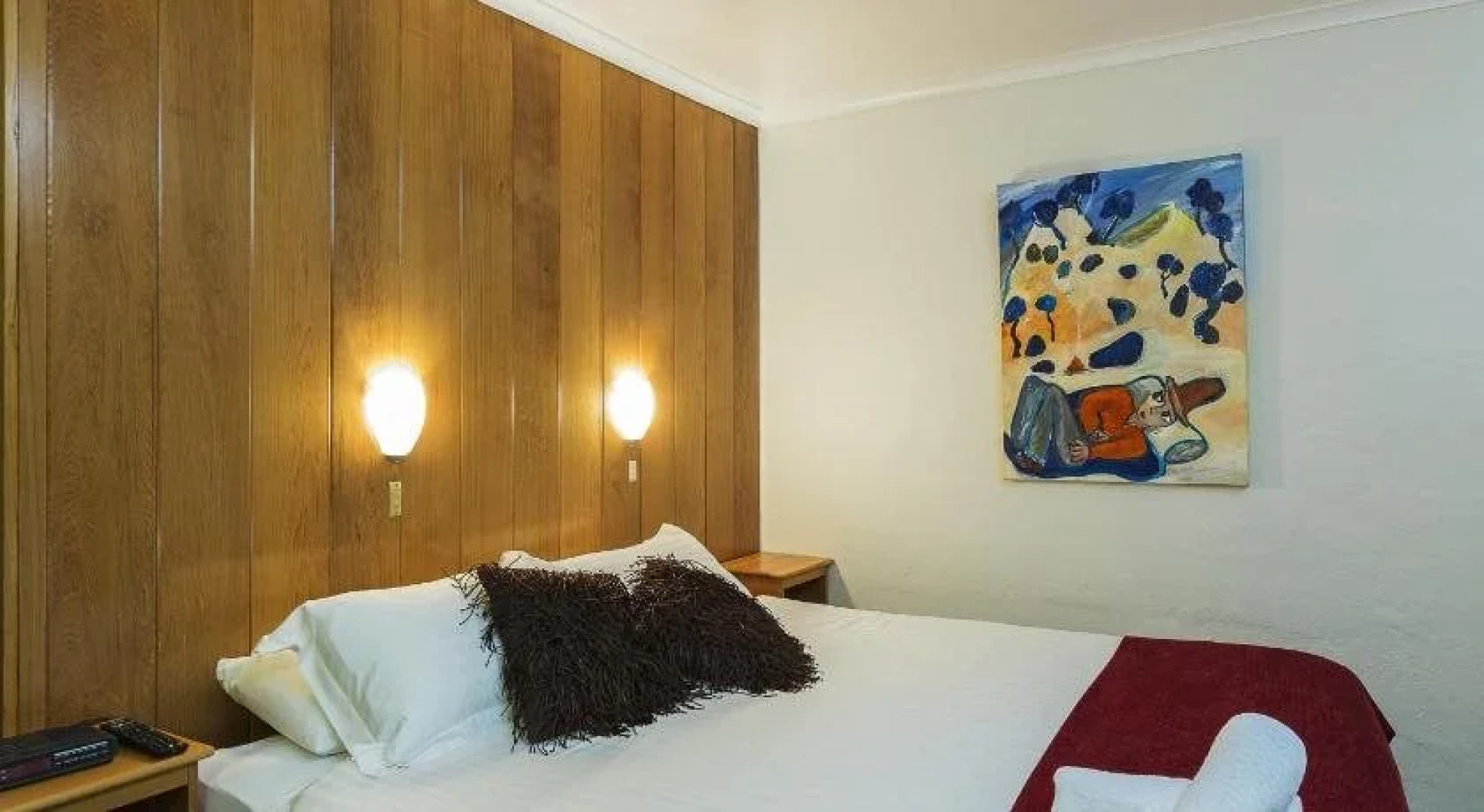 Trackers Falls Creek Lodge Accommodation