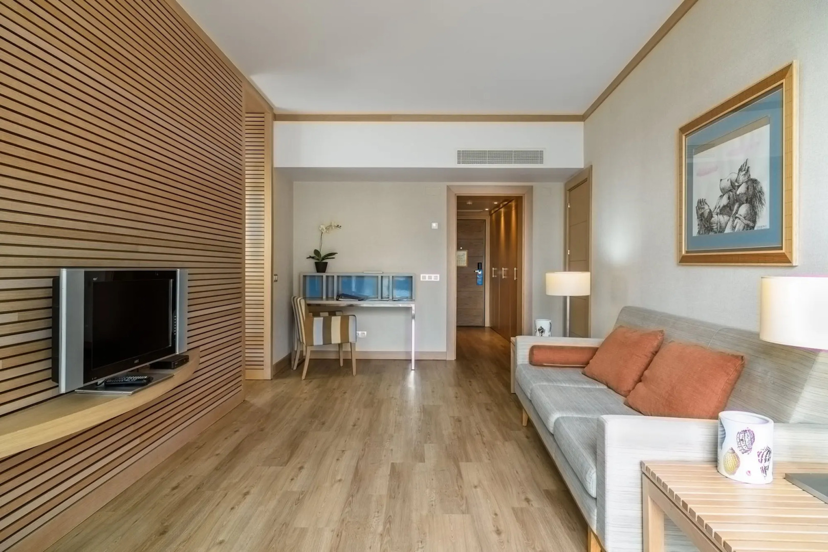 Sesimbra Oceanfront Hotel