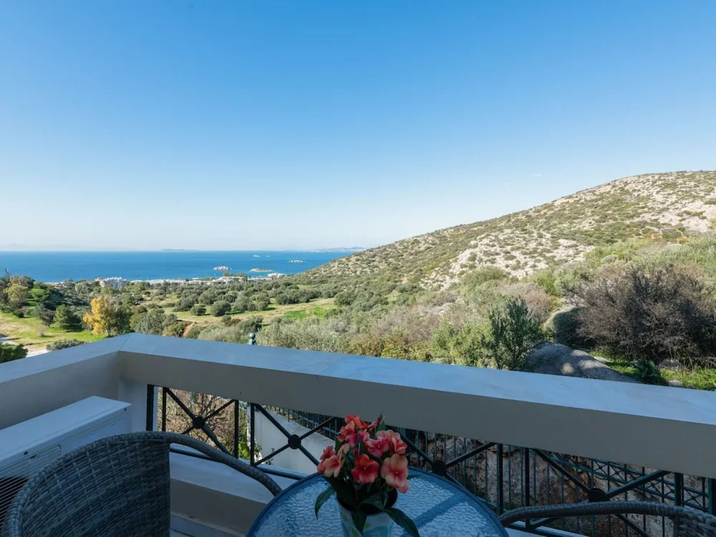 Spacious Villa in Saronida With Swimming Pool