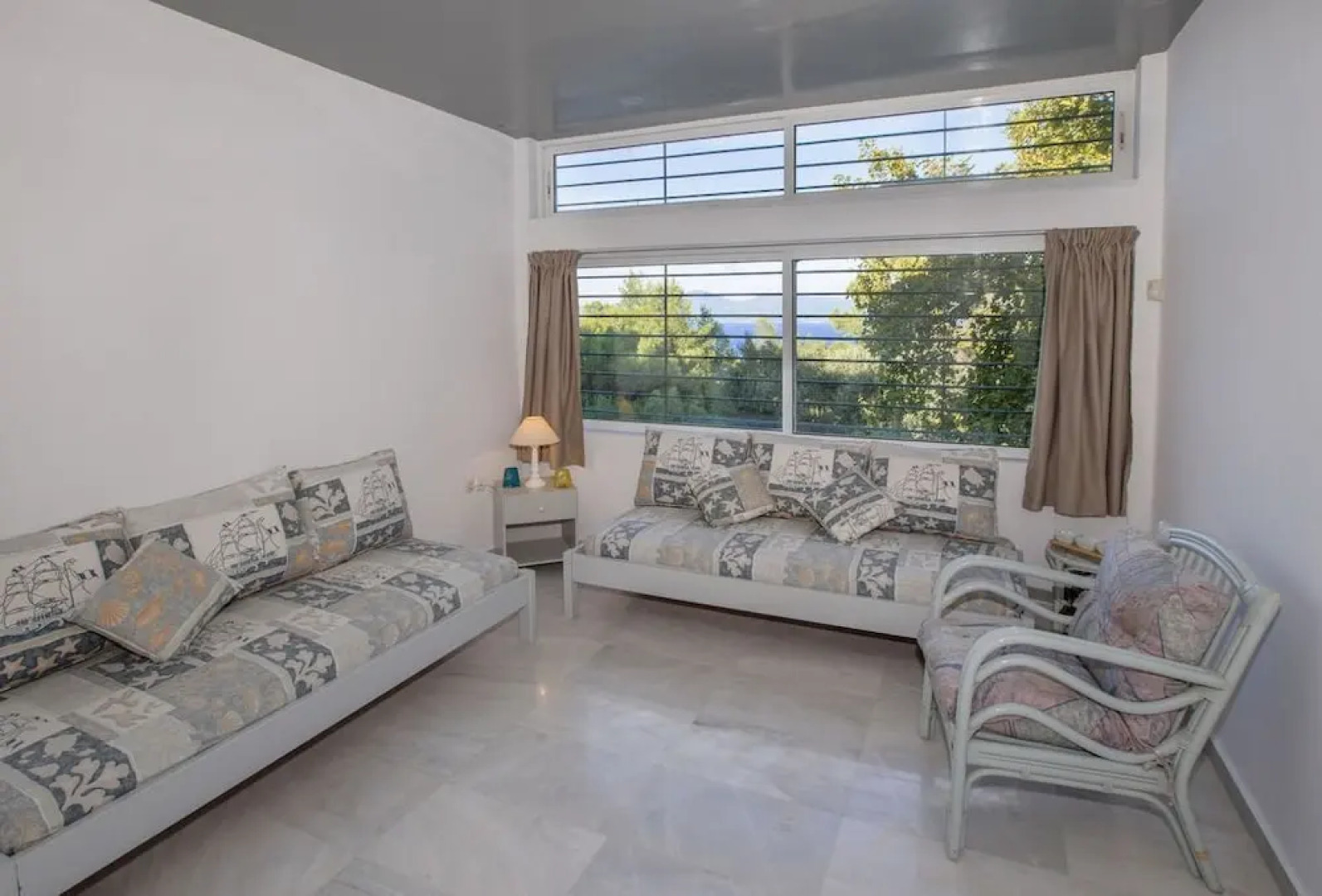 Villa Dream View in Theologos by GHH