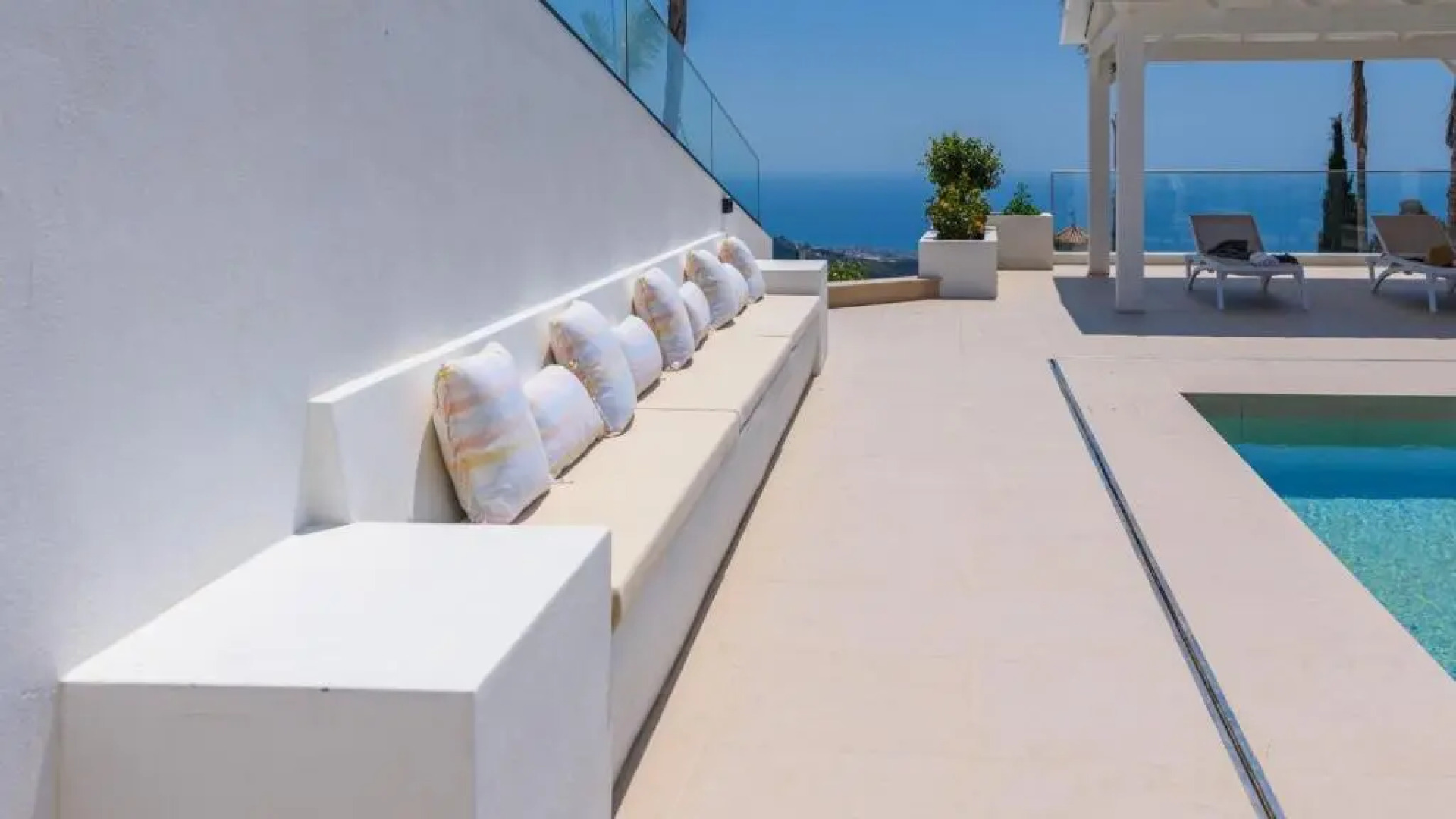 Casa What a Life Sayalonga by Ruralidays