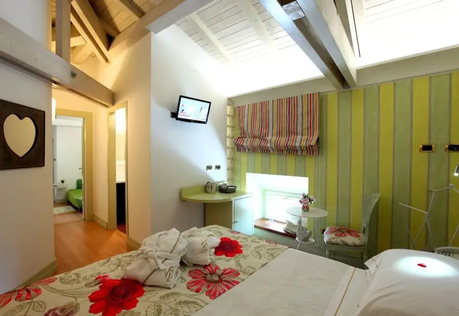 Villa Euchelia Resort