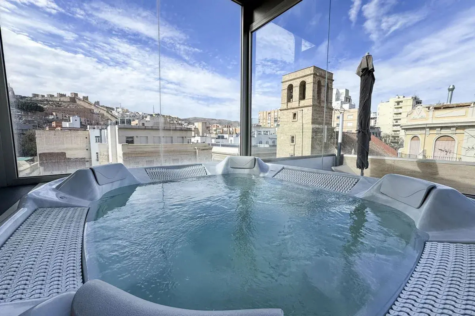 Hotel Nuevo Torreluz